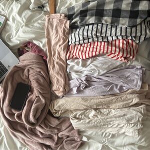 NWOT 8 old navy and H&M top bundle
